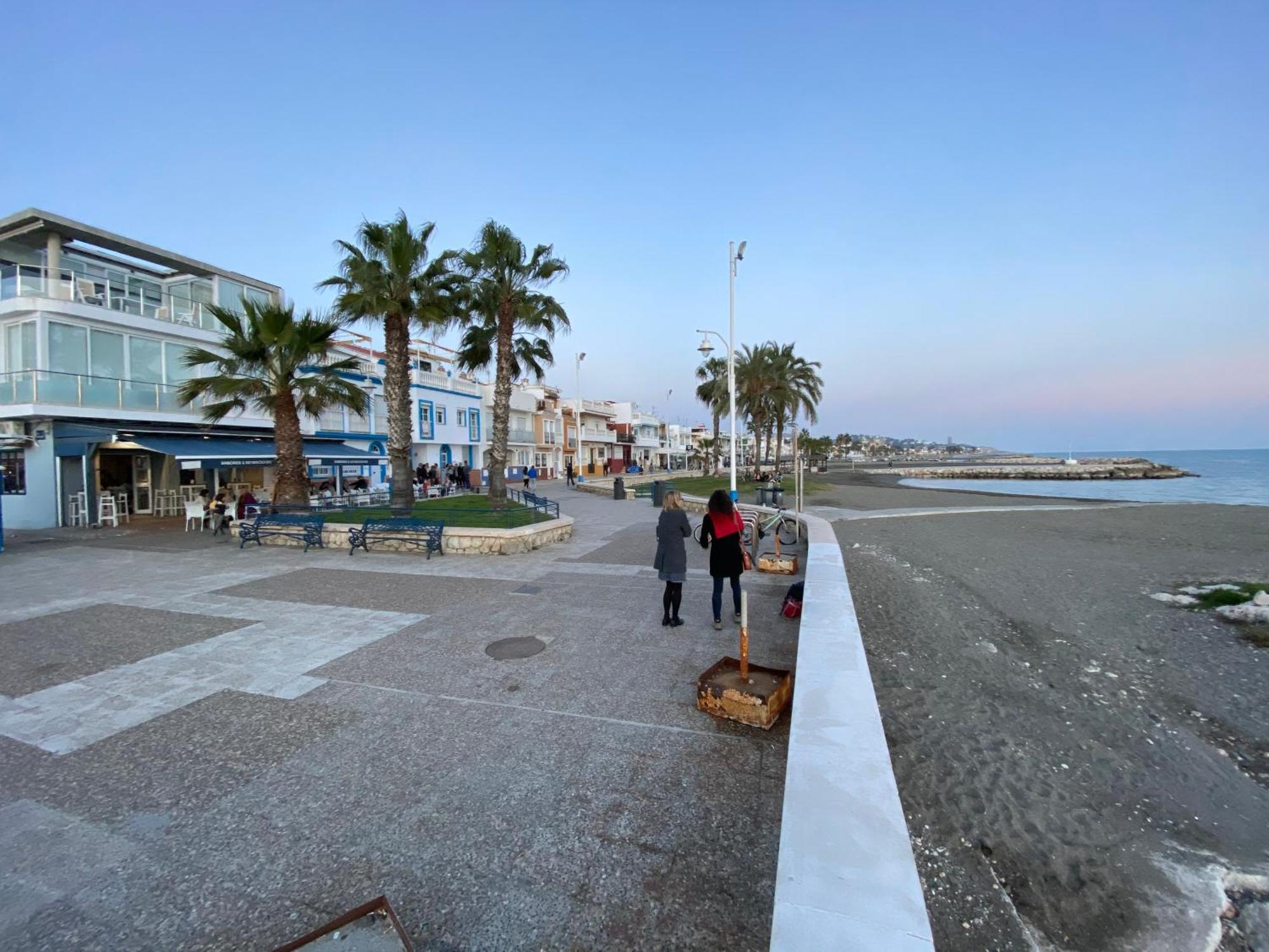 Beach Pedregalejo Малага Екстериор снимка